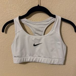 Nike Pro Sports Bra